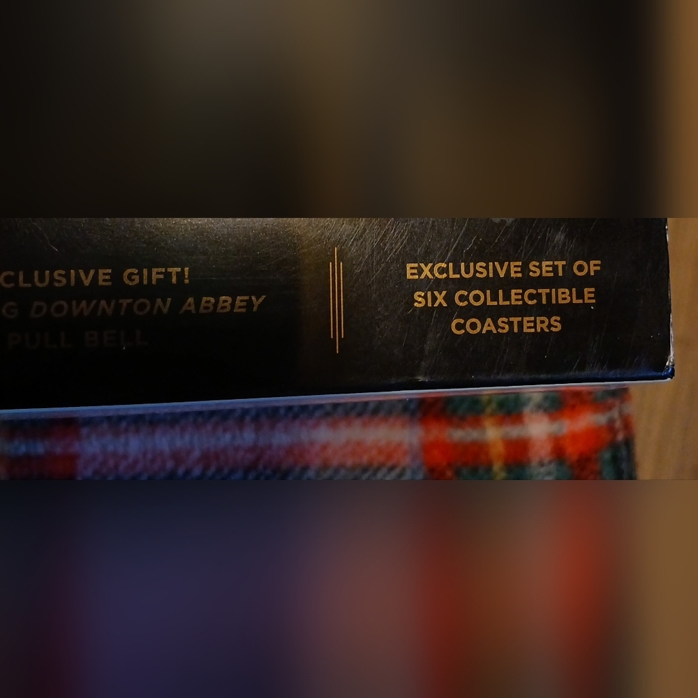 Downton Abbey Complete Collector's Box Set Limited Edition W/Gifts Inside! - Picture 5 of 9